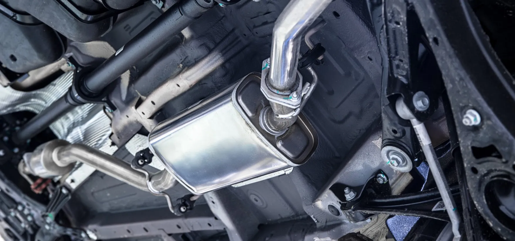 Service du système d'échappement